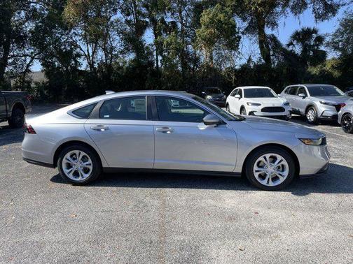 2025 Honda Accord LX 1.5T