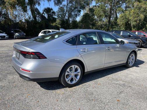 2025 Honda Accord LX 1.5T