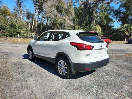 2018 Nissan Rogue Sport S