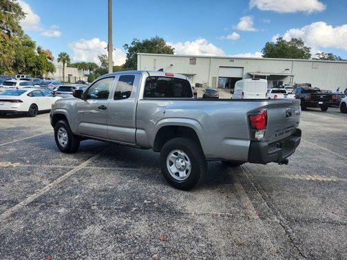 2018 Toyota Tacoma SR