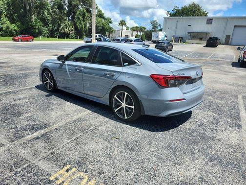 2022 Honda Civic Touring