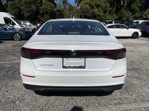 2024 Honda Accord LX 1.5T