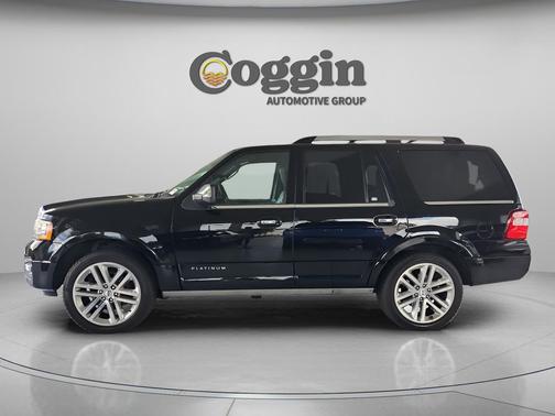 SHADOW BLACK METALLIC 2016 Ford Expedition Platinum