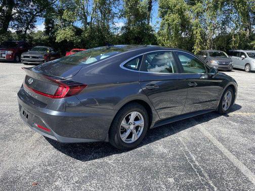 2021 Hyundai SONATA SE
