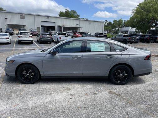 2025 Honda Accord Sport SE 1.5T