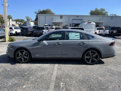 2025 Honda Accord Hybrid Base