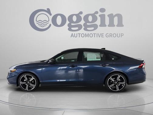 Canyon River Blue Metallic 2026 Honda Accord SE