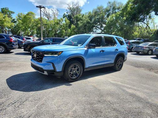 2025 Honda Pilot TrailSport