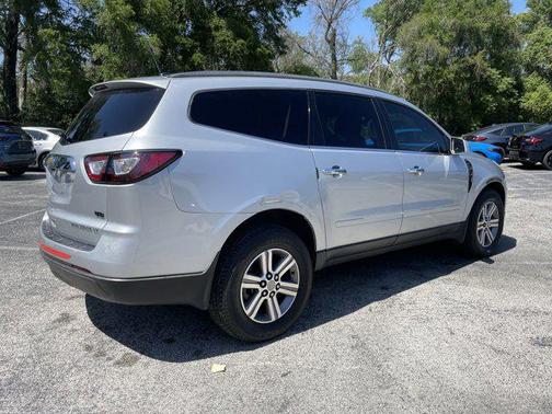2016 Chevrolet Traverse 2LT
