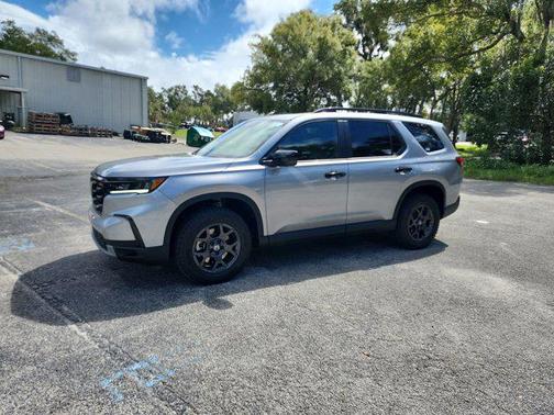 2025 Honda Pilot TrailSport