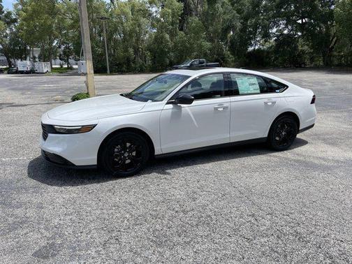 2025 Honda Accord Sport SE 1.5T