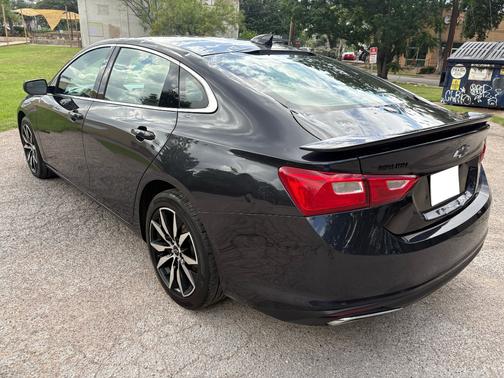 Dark Ash Metallic 2023 Chevrolet Malibu RS