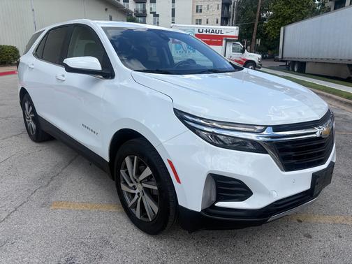 White 2023 Chevrolet Equinox LT