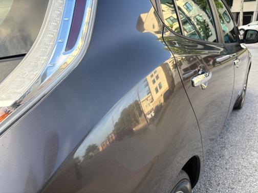 Forged Bronze Metallic 2016 Nissan Leaf SV