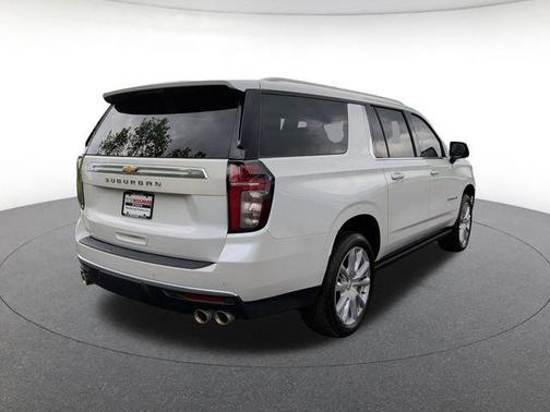 Pearl 2024 Chevrolet Suburban High Country
