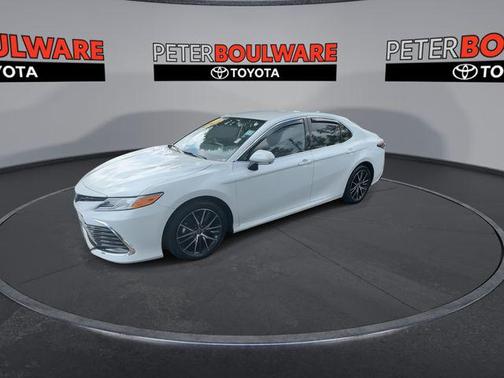 2024 Toyota Camry XLE