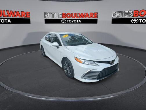 2024 Toyota Camry XLE