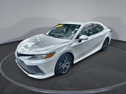 2024 Toyota Camry XLE