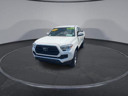 2019 Toyota Tacoma SR