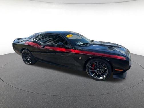 Pitch Black Clearcoat 2021 Dodge Challenger R/T Scat Pack