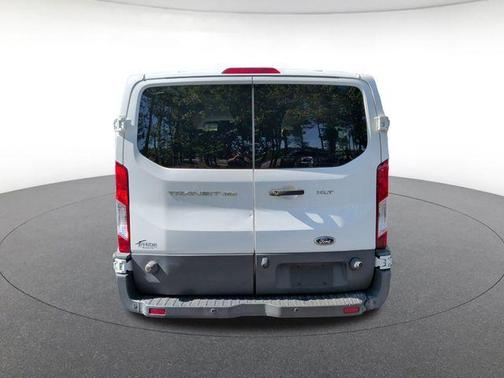 Oxford White 2018 Ford Transit-350 XLT