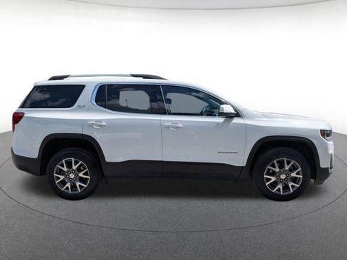 Summit White 2023 GMC Acadia SLT