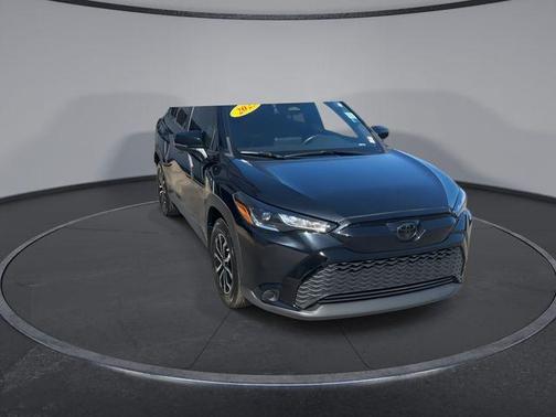 2023 Toyota Corolla Cross Hybrid SE