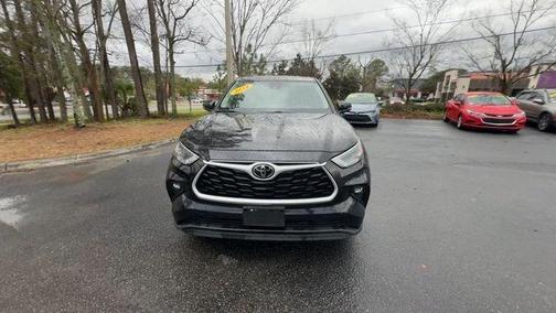 2024 Toyota Highlander LE