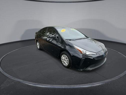 2021 Toyota Prius LE