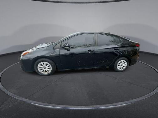 2021 Toyota Prius LE