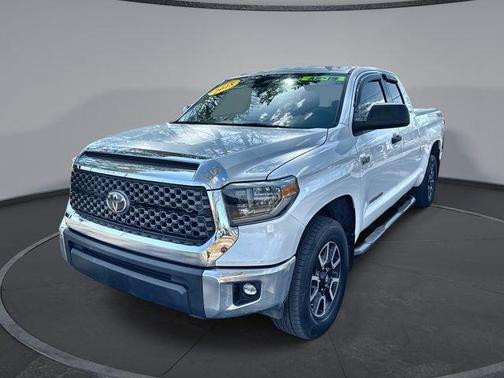 2018 Toyota Tundra SR5