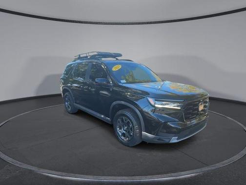 2023 Honda Pilot TrailSport