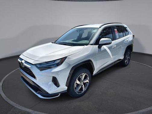2025 Toyota RAV4 Plug-In Hybrid SE