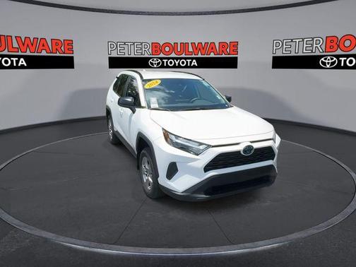 2024 Toyota RAV4 Hybrid LE