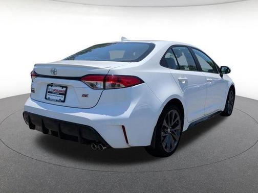 Ice 2024 Toyota Corolla SE