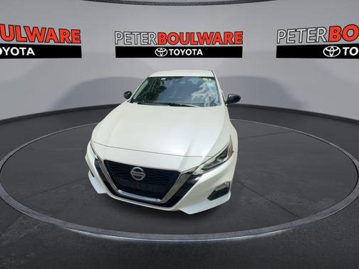 2020 Nissan Altima 2.5 SR