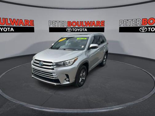 2017 Toyota Highlander Hybrid Limited Platinum
