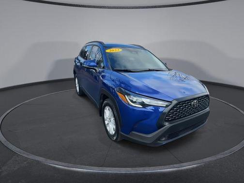 2023 Toyota Corolla Cross LE