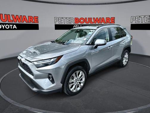 2023 Toyota RAV4 XLE Premium