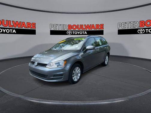 2017 Volkswagen Golf SportWagen TSI S