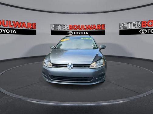 2017 Volkswagen Golf SportWagen TSI S