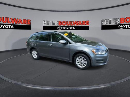 2017 Volkswagen Golf SportWagen TSI S