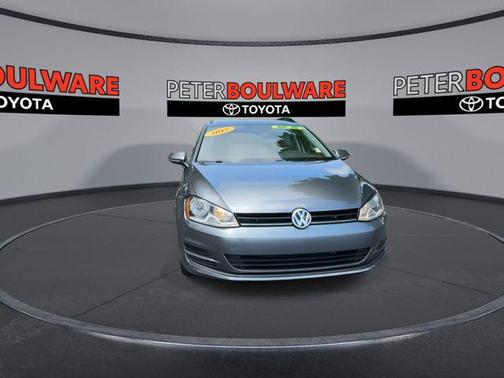 2017 Volkswagen Golf SportWagen TSI S