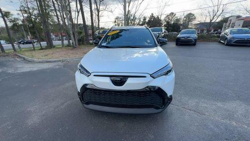 2025 Toyota Corolla Cross Hybrid SE