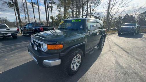 2014 Toyota FJ Cruiser Base