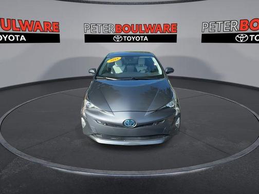 2018 Toyota Prius Three Touring