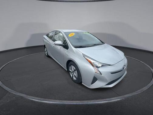 2016 Toyota Prius Four