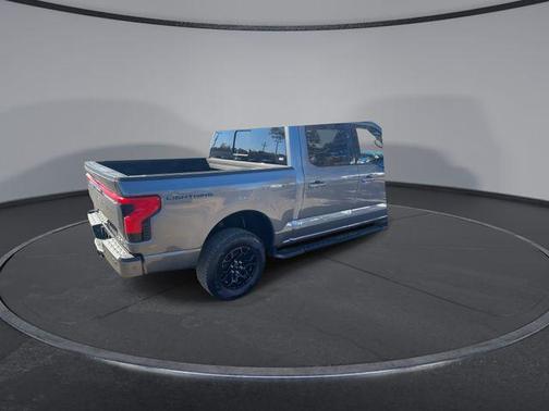 2022 Ford F-150 Lightning LARIAT