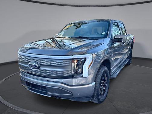2022 Ford F-150 Lightning LARIAT