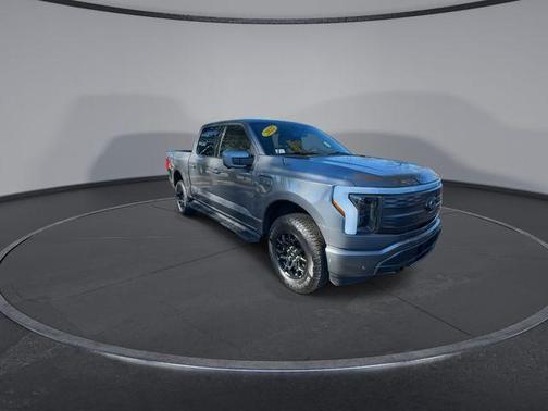 2022 Ford F-150 Lightning LARIAT